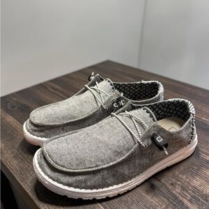 Hey Dude Wendy Chambray Onyx Women's Size 11 Grey/Black/White Shoes Loafers